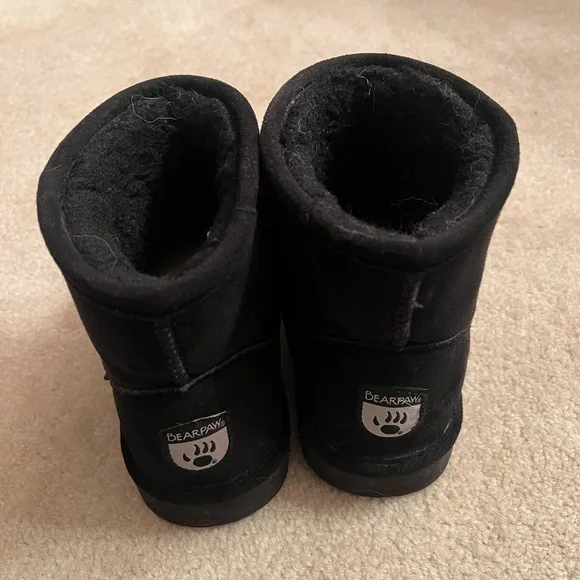 Bearpaw Women's Alyssa Boots size 9 - Picture 9 of 14